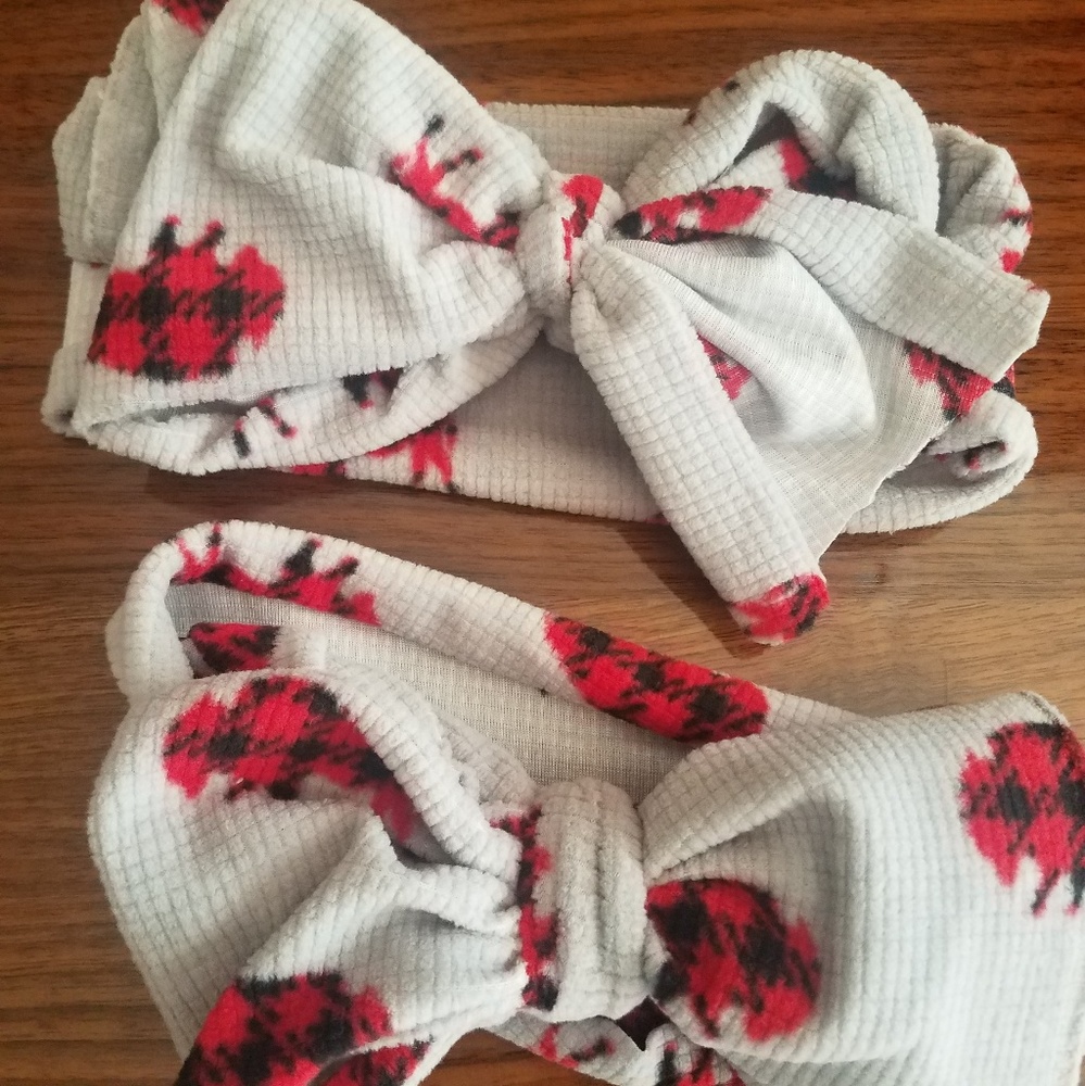 Buffalo and plaid hairwraps